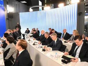 Вице-премьер Дмитрий Чернышенко призвал регионы России масштабировать проект «Уроки с путешествием»